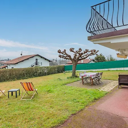 Appartement Proche Erromardie - 4 Pers. - Fr-1-4-715 Saint-Jean-de-Luz